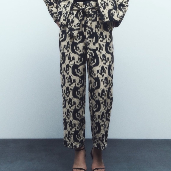 Zara women’s animal print bag pants - Picture 1 of 4